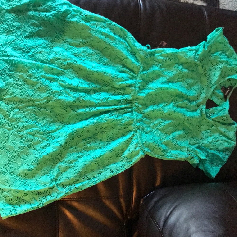 Women’s size small blue/green dress.